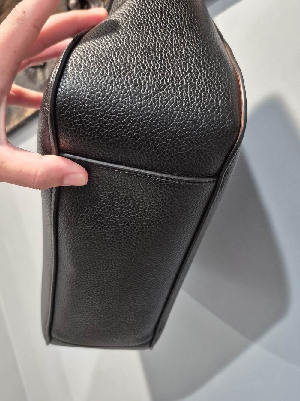 Calvin Klein Black Leather Tote Bag - Picture 8 of 16